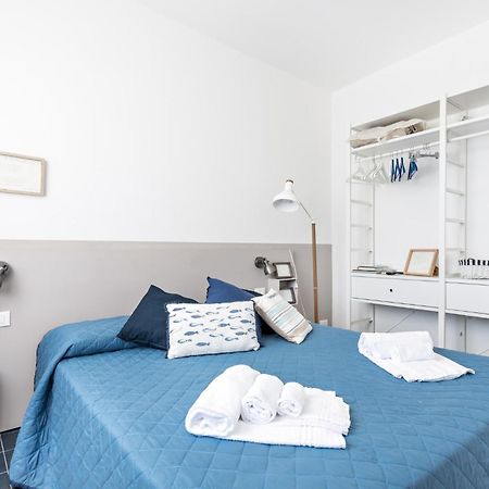 Eco Dei Poeti, Terre Marine Apartment ปอร์โตเวเนเร ภายนอก รูปภาพ